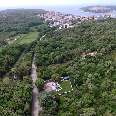 In Park Forest Soline Near The Sea Pjescana Uvala